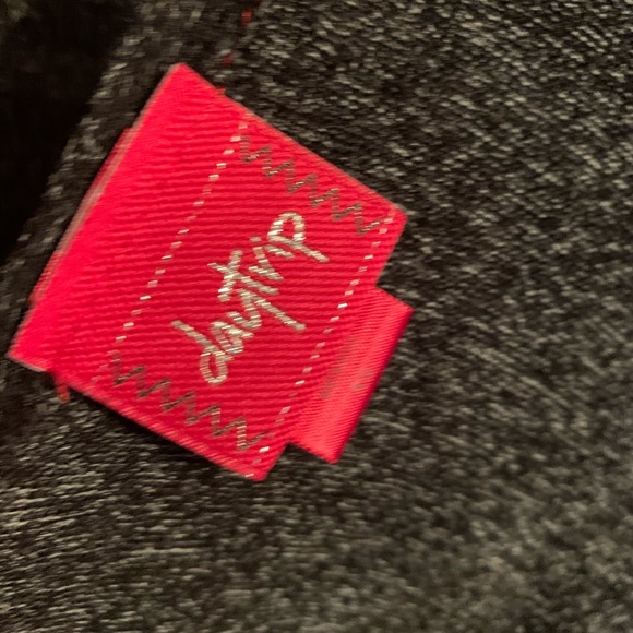 Twisted back top - Picture 3 of 4